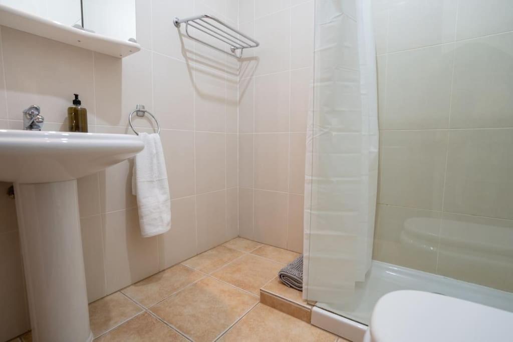 Beautiful Home In Lanzarote 5 Mins From Marina Playa Blanca  Exterior foto