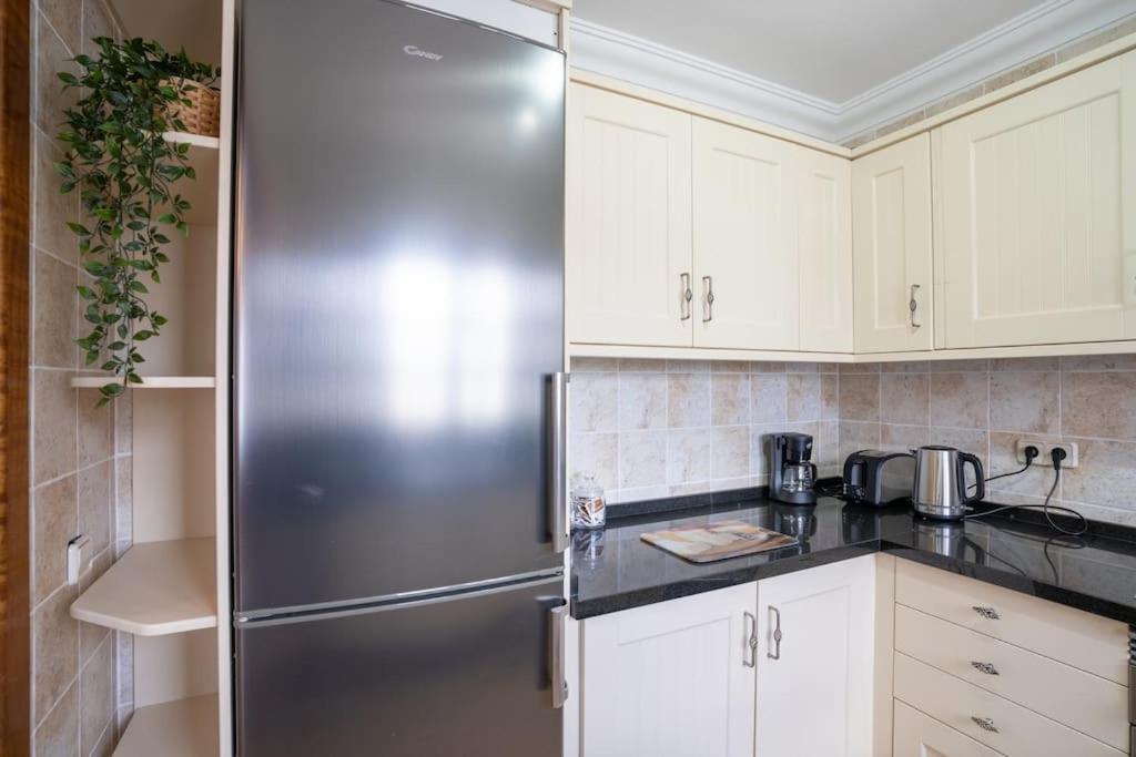 Beautiful Home In Lanzarote 5 Mins From Marina Playa Blanca  Exterior foto